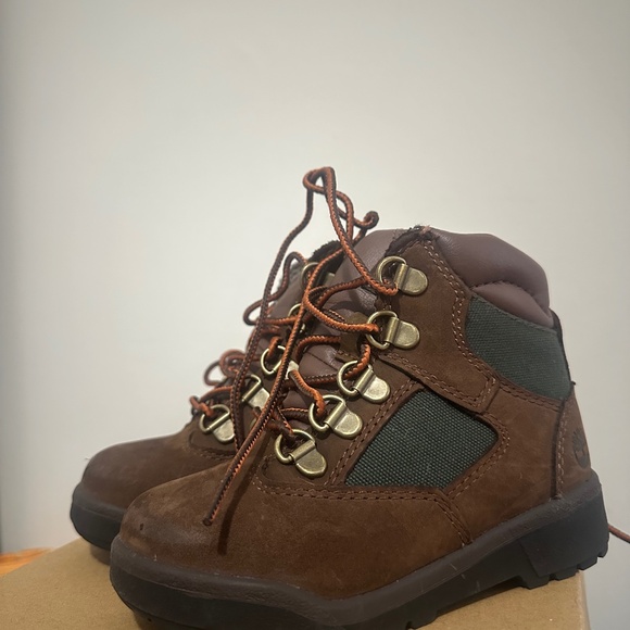 Toddler Timberland Boots - Picture 1 of 3